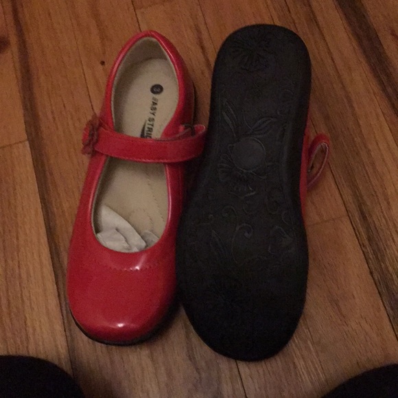 Mary Jane red dress shoes - Picture 3 of 6